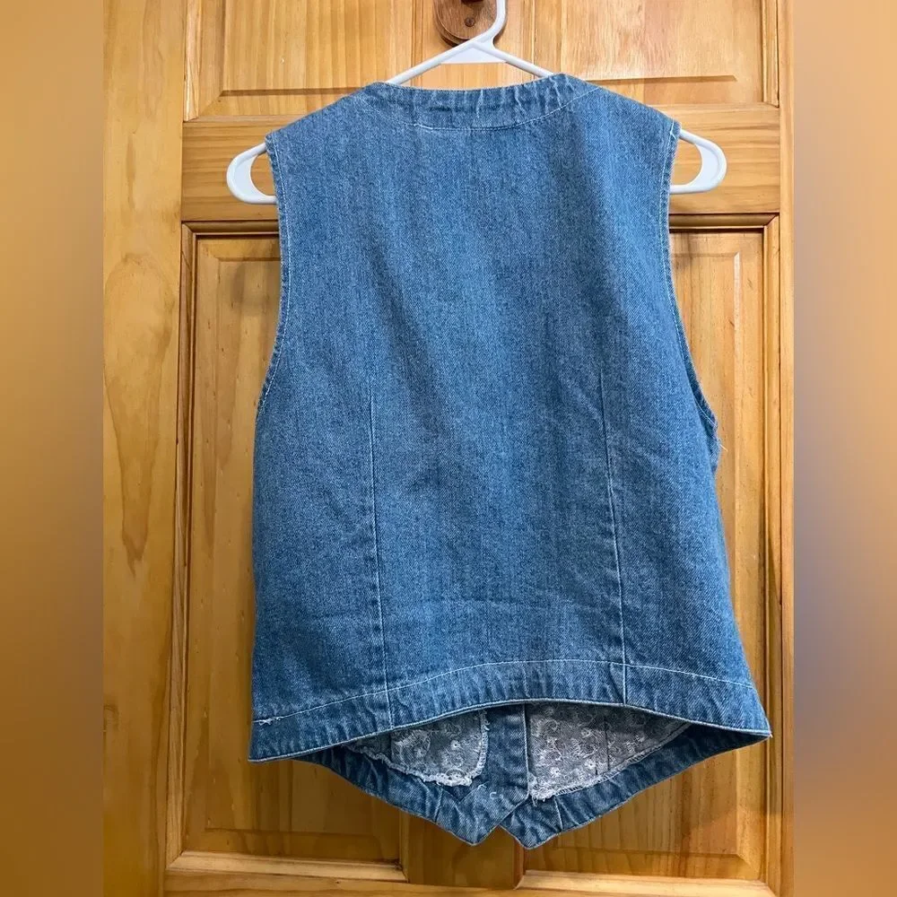Vintage jean embroidered vest size M Weston Wear brand